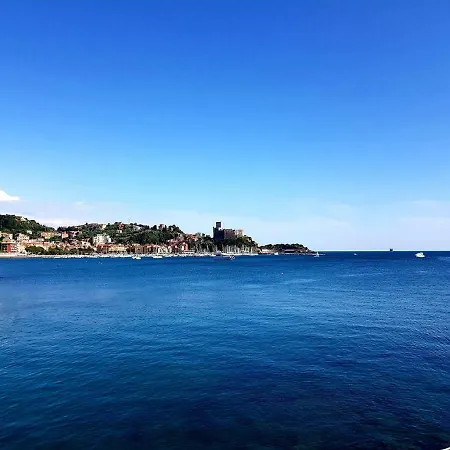 Puntadellestelle Apartmán La Spezia